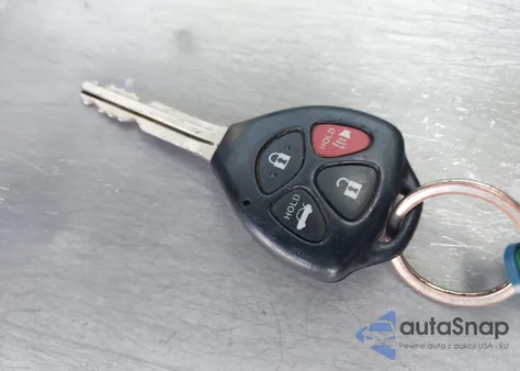 2008 Toyota Camry Le из США, поврежденный, VIN 4T4BE46K98R015046